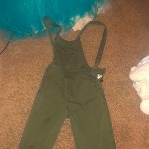 Green overalls long